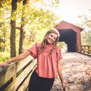 Meet your Posher, Maddy